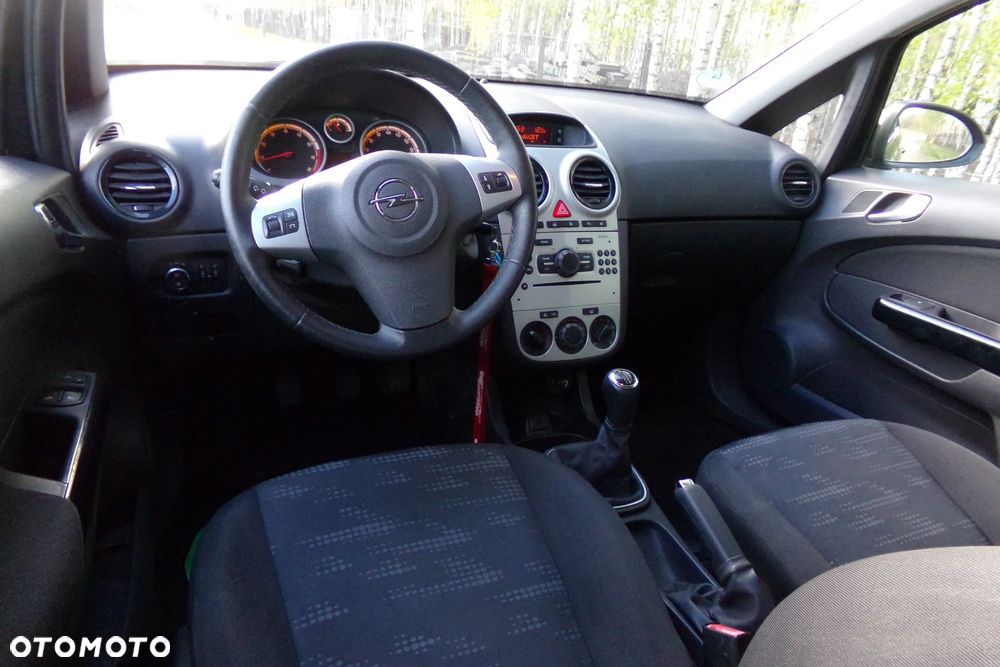 Opel Corsa - 9