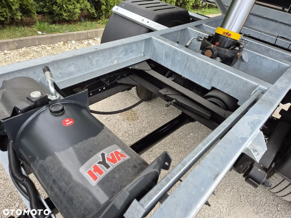 Nissan ATLEON 3.0 150KM Wywrotka 3-stronna - 16