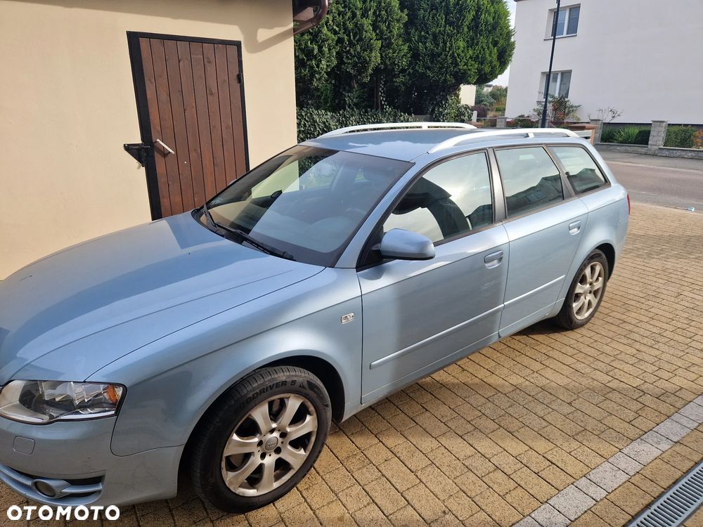 Audi A4 Avant 2.0 TDI DPF - 2
