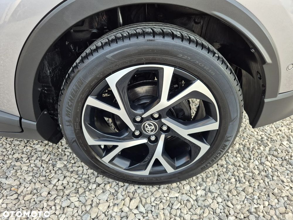 Toyota C-HR Business-Edition - 14