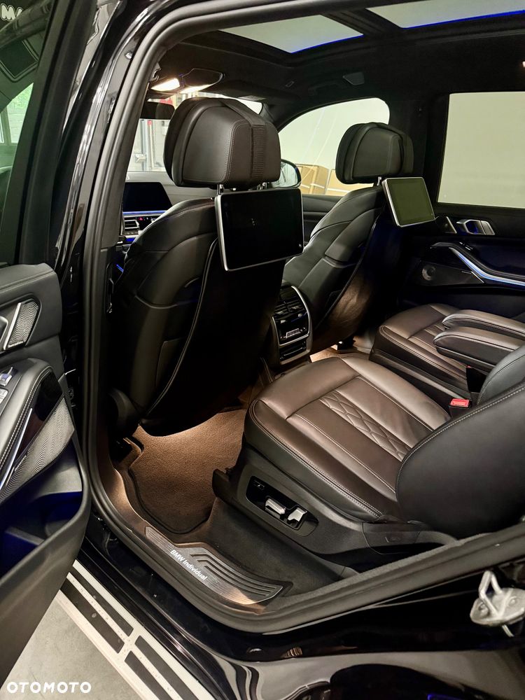 BMW X7 xDrive40d mHEV sport - 26