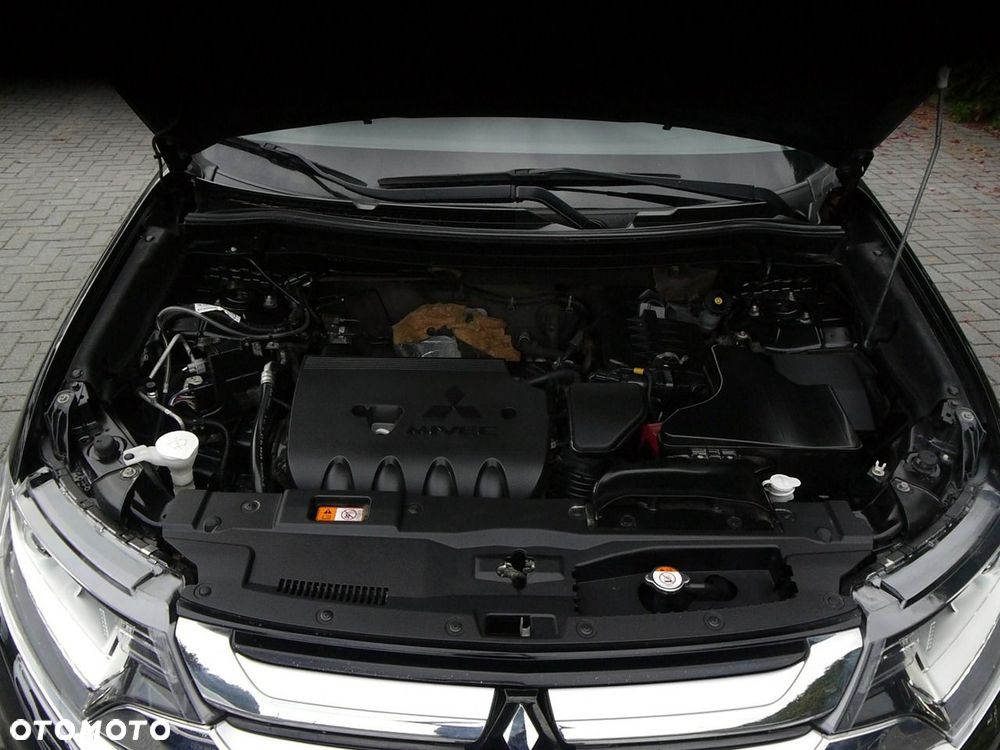 Mitsubishi Outlander 2.0 2WD Active - 39