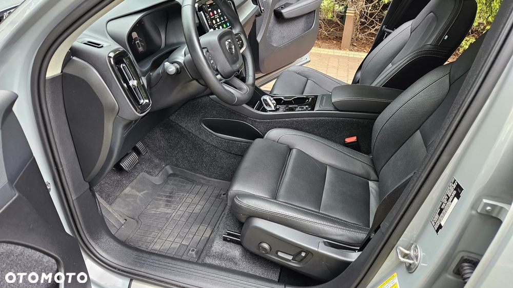Volvo XC 40 - 21