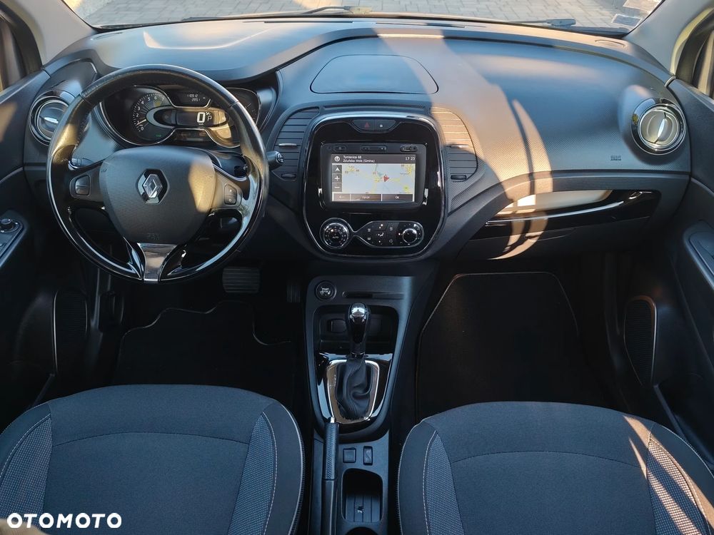 Renault Captur - 19