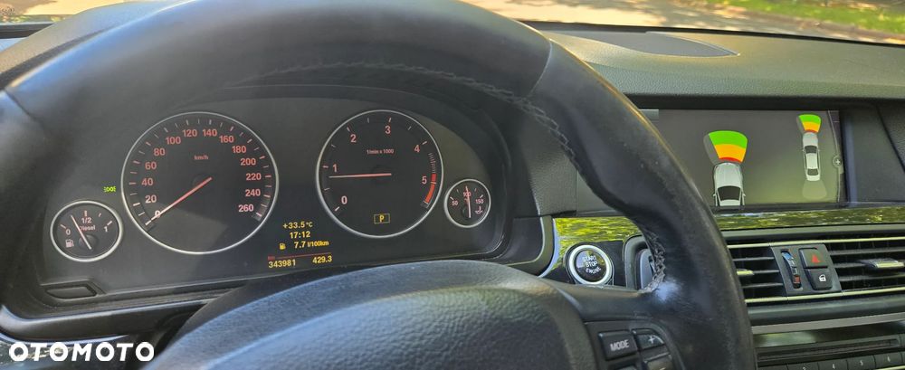 BMW Seria 5 520d - 16
