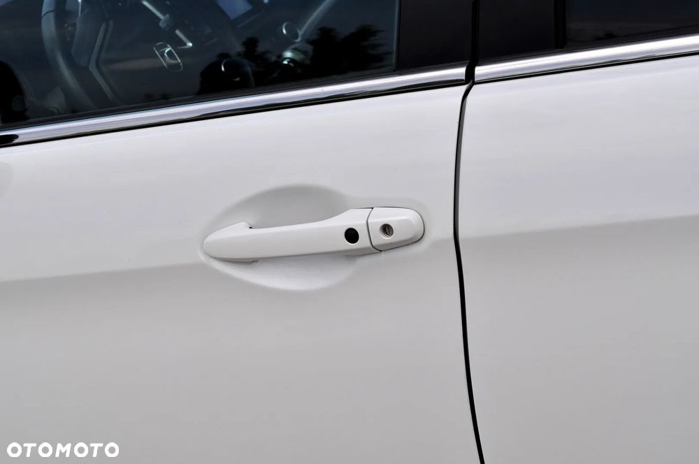 Honda CR-V 2.0i-VTEC 4WD Automatik Elegance - 16