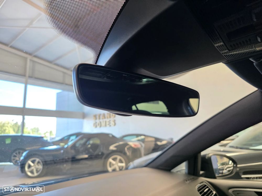 VW Golf GTI 2.0 TSI OPF DSG Performance - 24