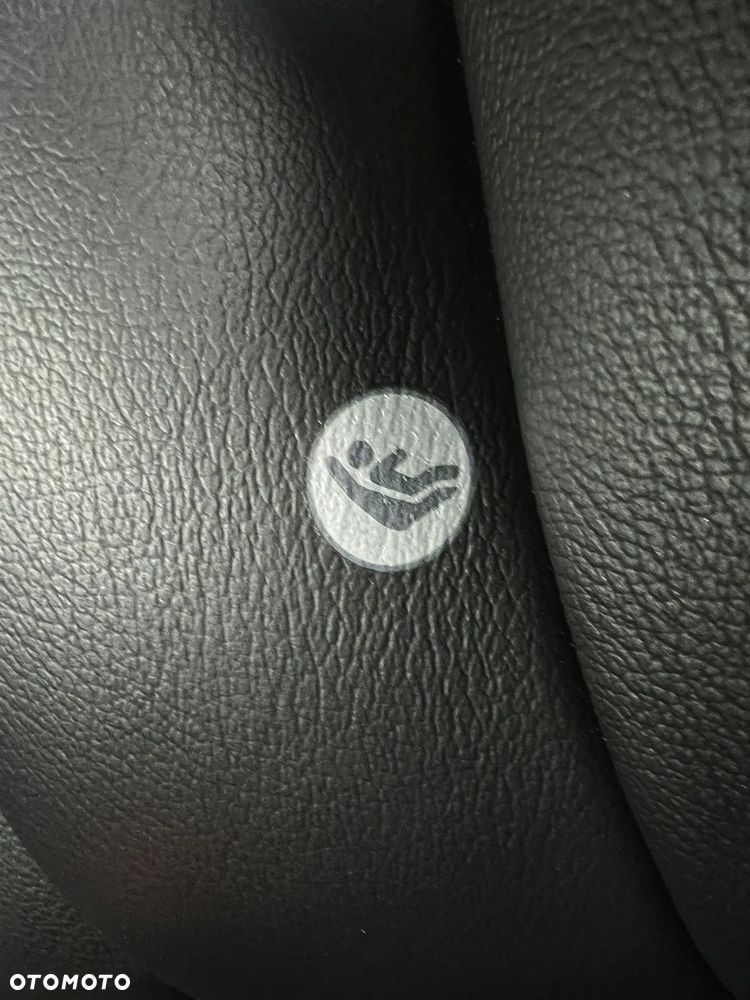 Volvo V40 D2 Drive-E Momentum - 32