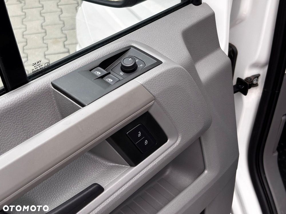 Volkswagen Crafter . - 13