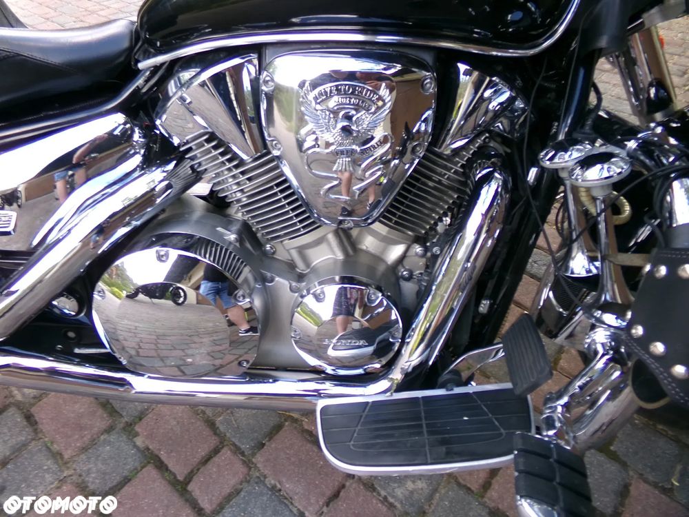 Honda VTX - 19