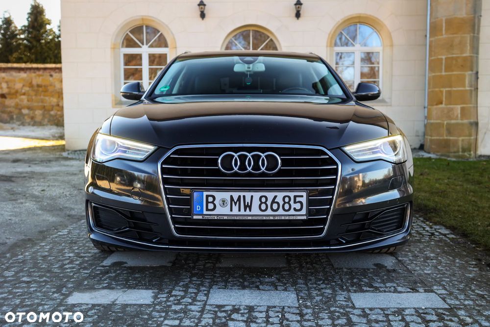 Audi A6 Avant 2.0 TDI Ultra DPF S tronic - 11