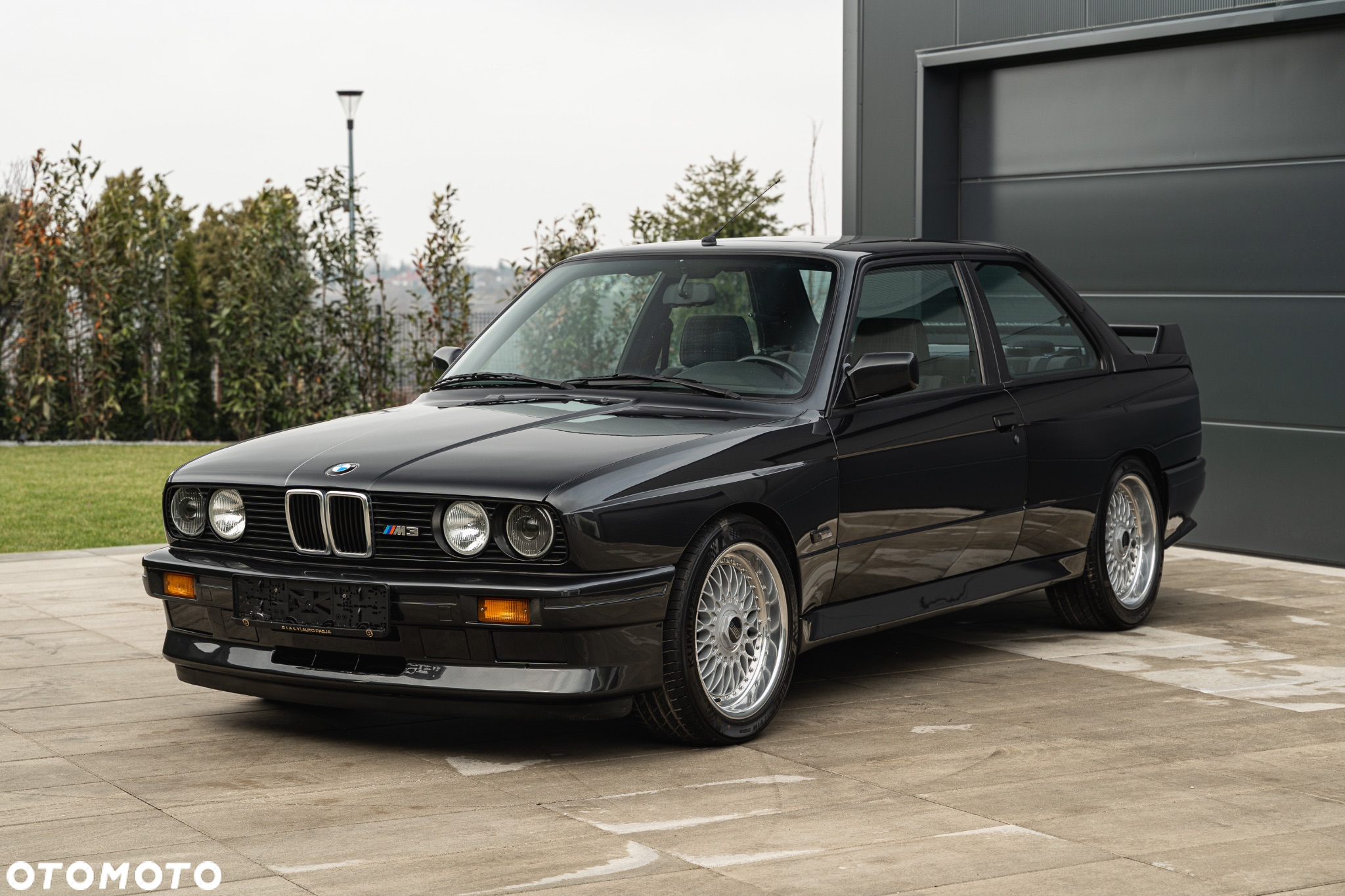BMW M3 Standard - 8