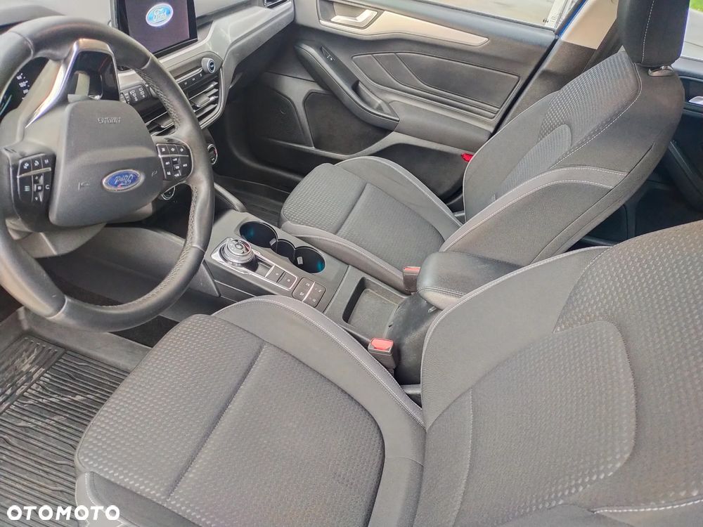Ford Focus 1.5 EcoBlue Start-Stopp-System COOL&CONNECT - 10