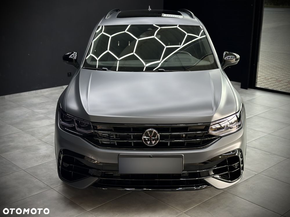 Volkswagen Tiguan - 9