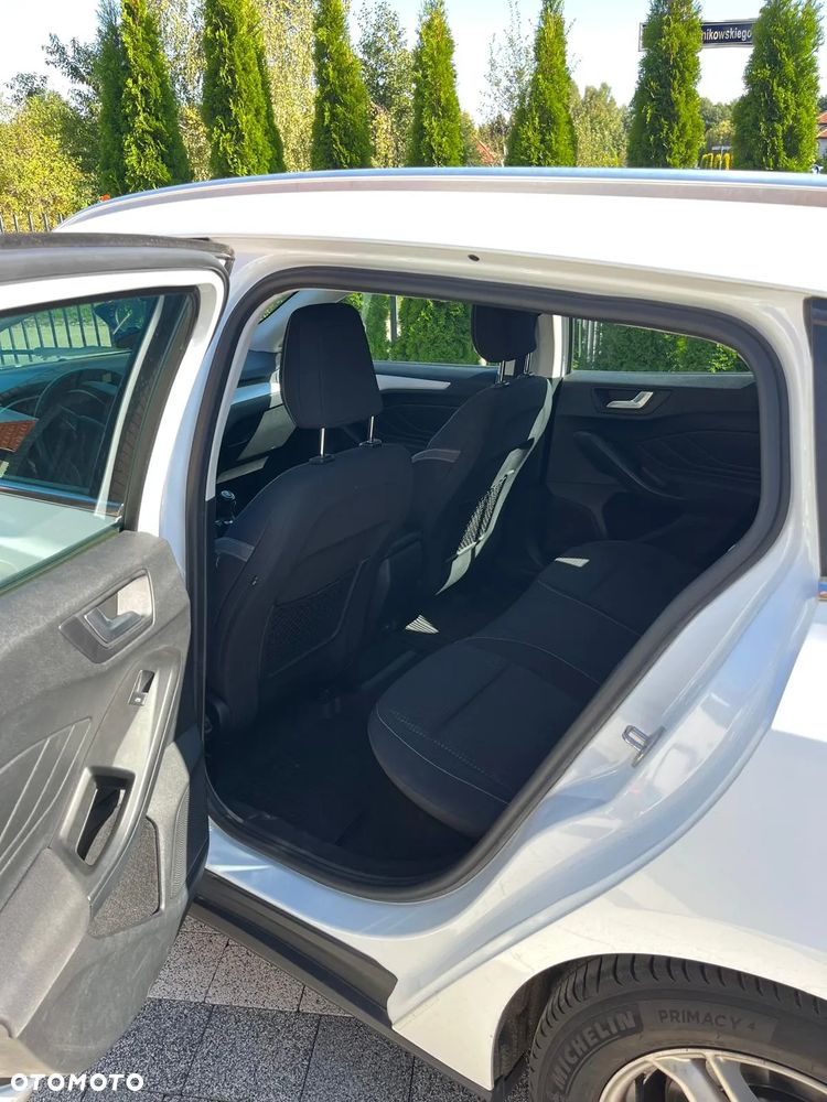Ford Focus 1.0 EcoBoost Trend ASS - 18