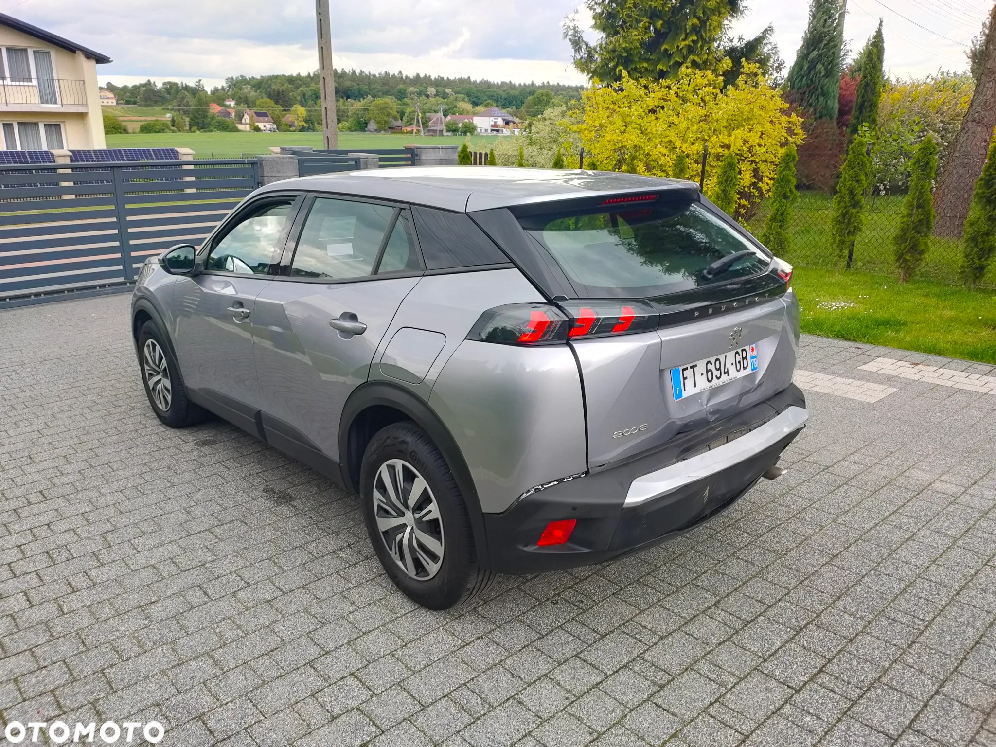 Peugeot 2008 - 10
