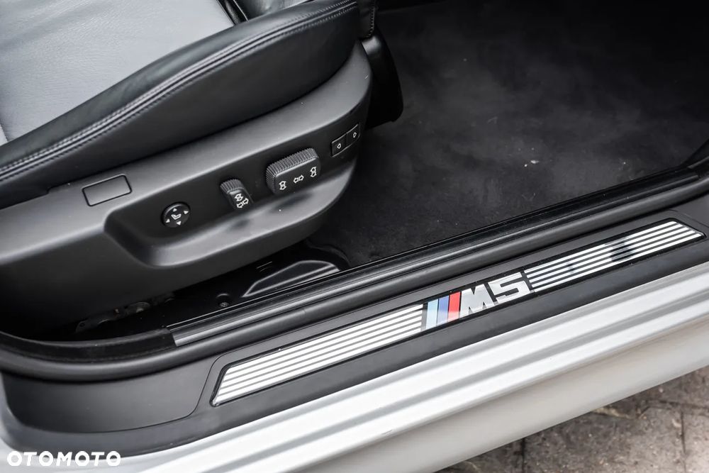 BMW M5 Standard - 28