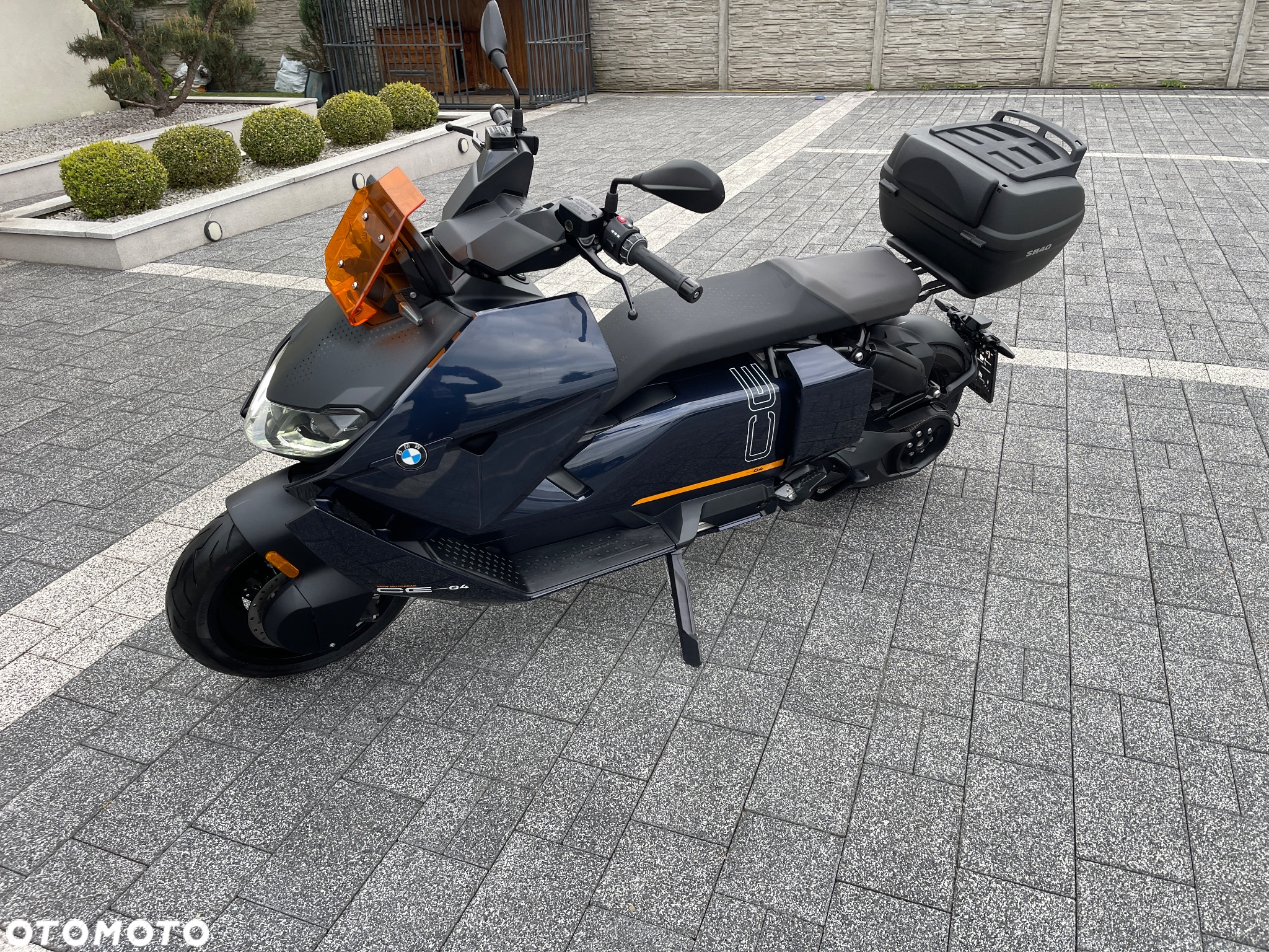 BMW CE 04 - 5