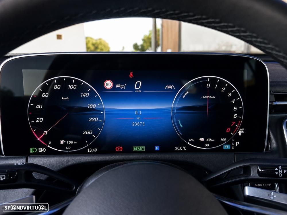 Mercedes-Benz E 300 e Station - 23