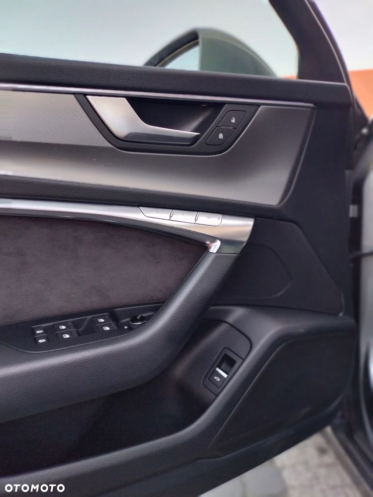 Audi A6 Avant 40 TDI S tronic design - 30