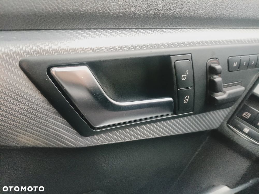 Mercedes-Benz GLK - 19