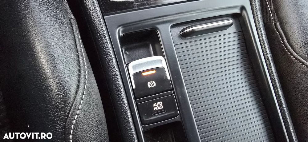 Volkswagen Golf 1.4 TSI ACT BlueMotion Technology DSG Highline - 21