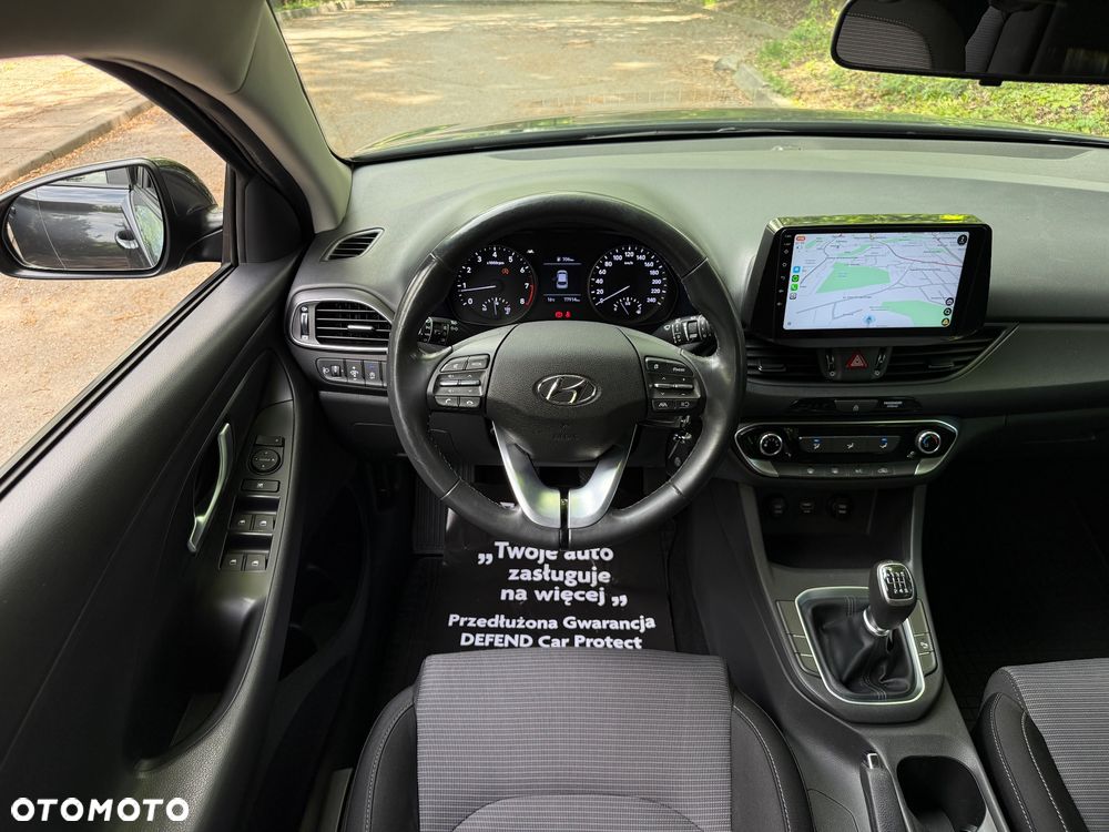 Hyundai i30 1.5 DPI Classic + - 5