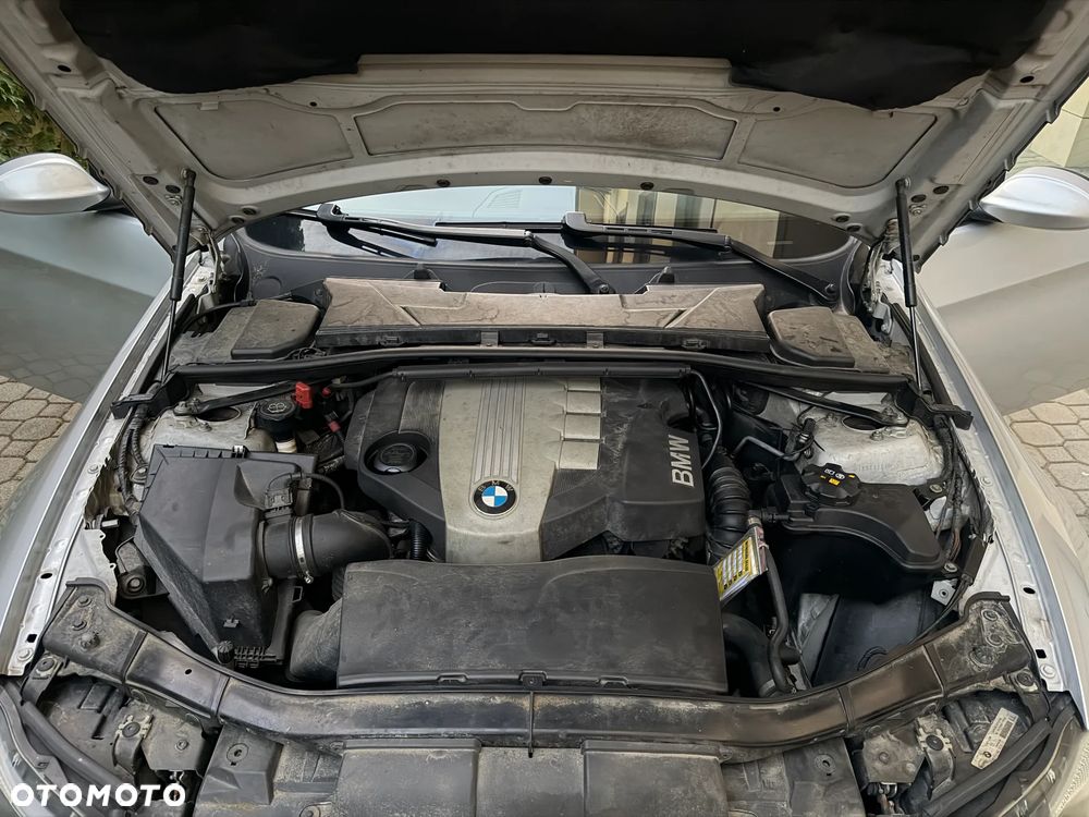 BMW Seria 3 320d DPF - 19