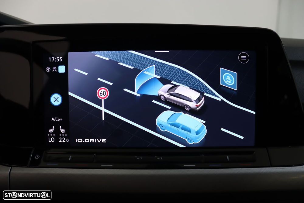 VW Golf Variant 2.0 TDi - 30