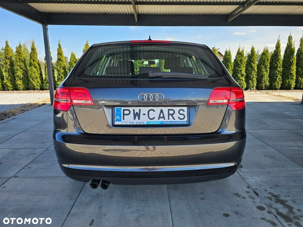 Audi A3 Sportback - 8