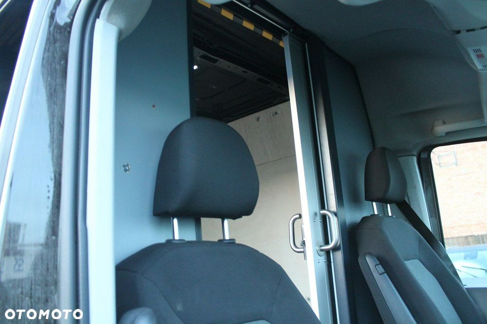 Volkswagen Crafter - 6
