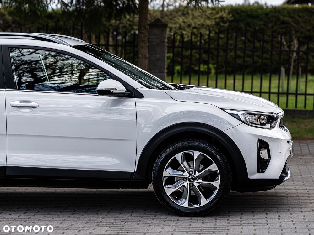 Kia Stonic 1.4 L - 9