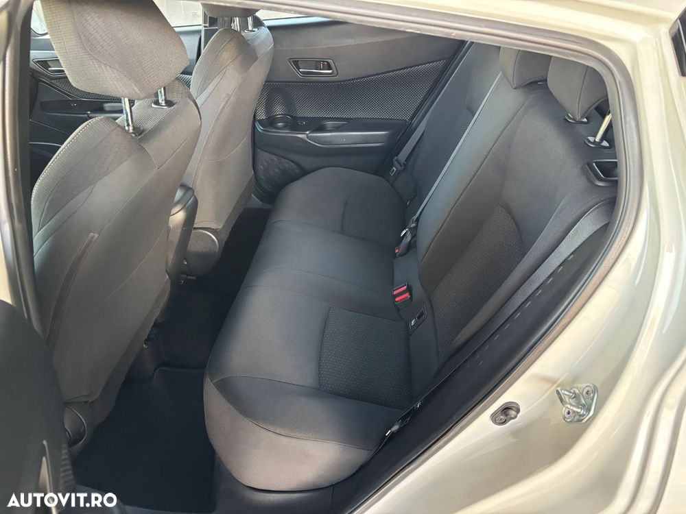 Toyota C-HR 1.2 Turbo - 33