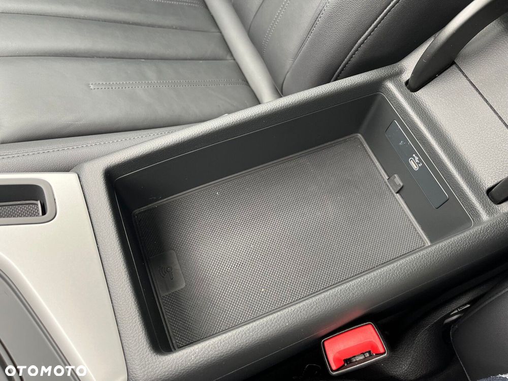 Audi A4 Avant - 29