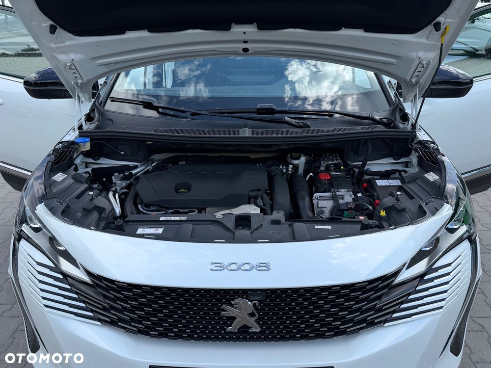 Peugeot 3008 1.6 PureTech HYbrid Allure S&S EAT8 - 37
