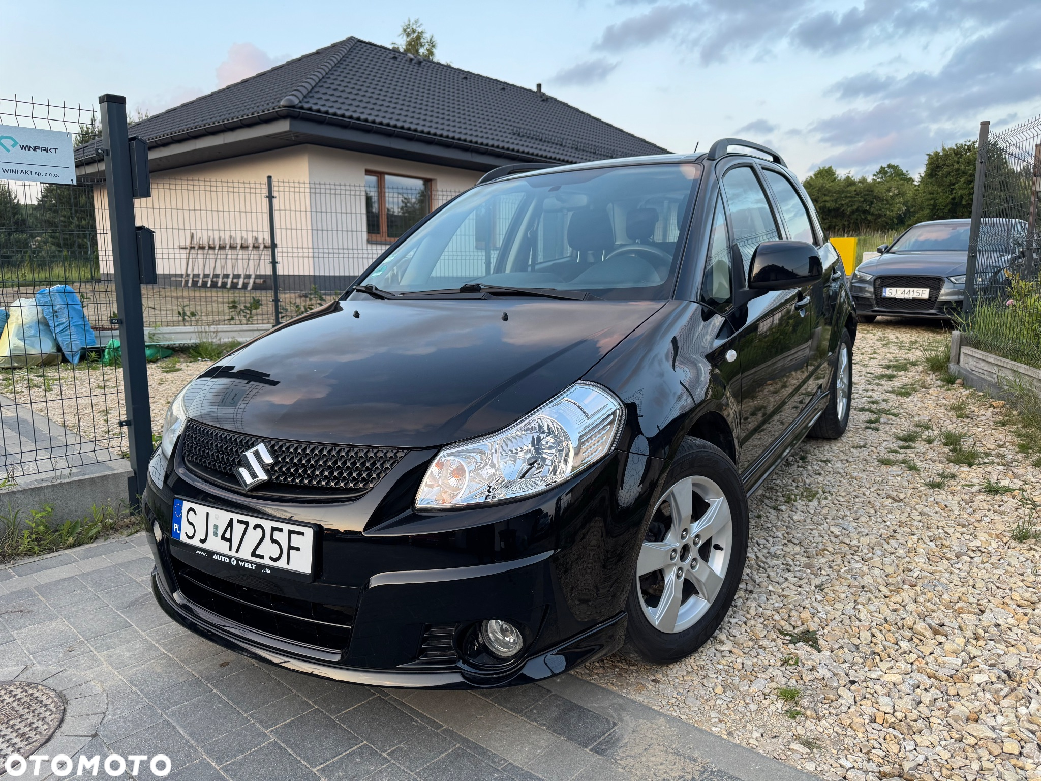 Suzuki SX4 1.6 Comfort Plus - 3