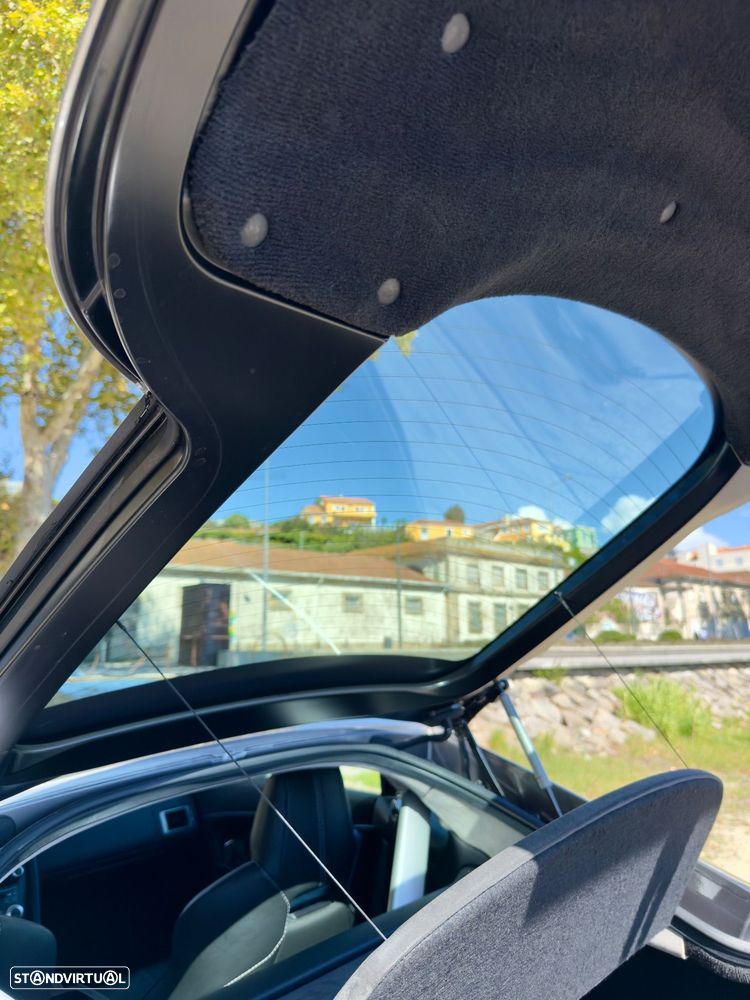 Aston Martin Vantage Coupe V8 Sportshift - 30