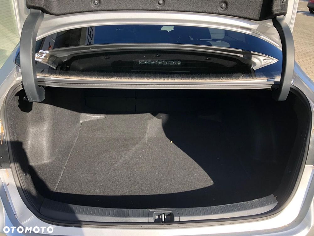 Toyota Corolla 1.8 Hybrid Executive - 37