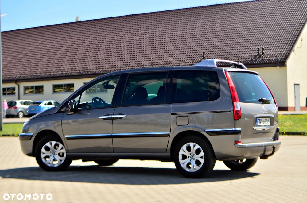 Citroën C8 HDi 165 Exclusive - 5