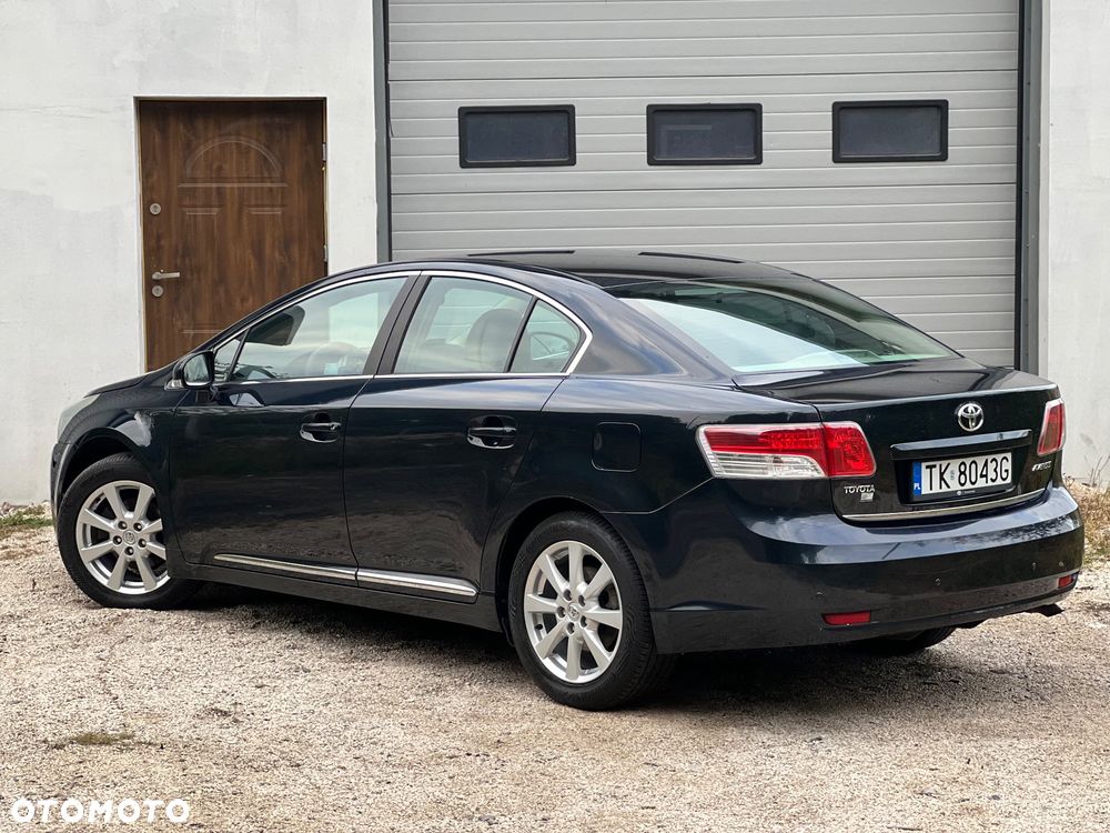 Toyota Avensis 2.0 D-4D Platinium - 14