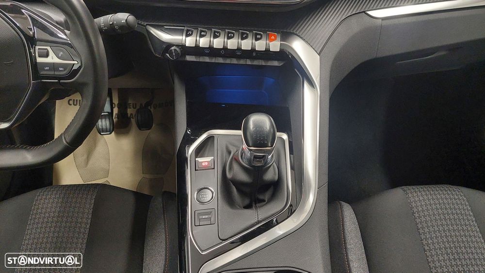 Peugeot 5008 1.5 BlueHDi Active Pack - 24