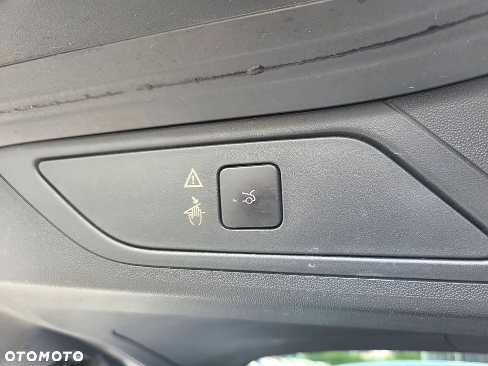 Citroën C4 Picasso BlueHDi 120 Business Class - 13