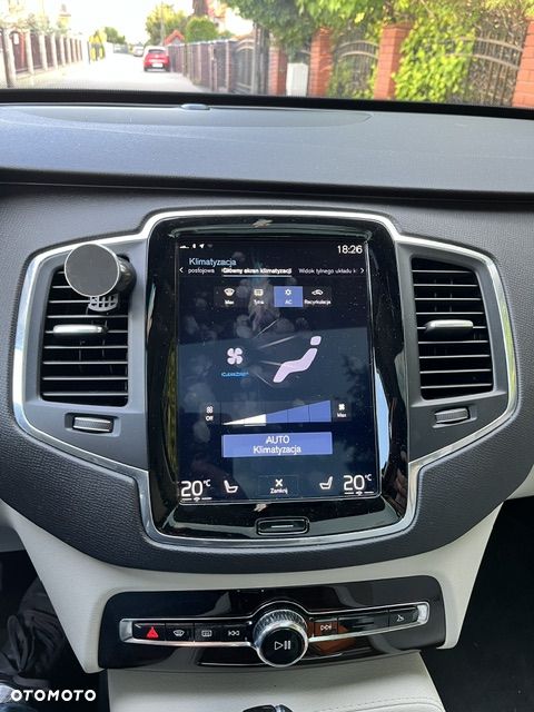 Volvo XC 90 T6 AWD Geartronic Momentum - 20
