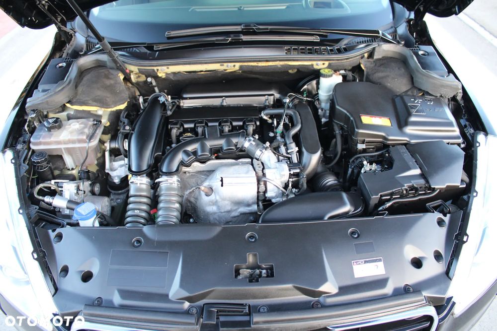 Peugeot 508 155 THP Active - 32