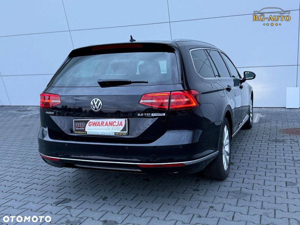 Volkswagen Passat - 10