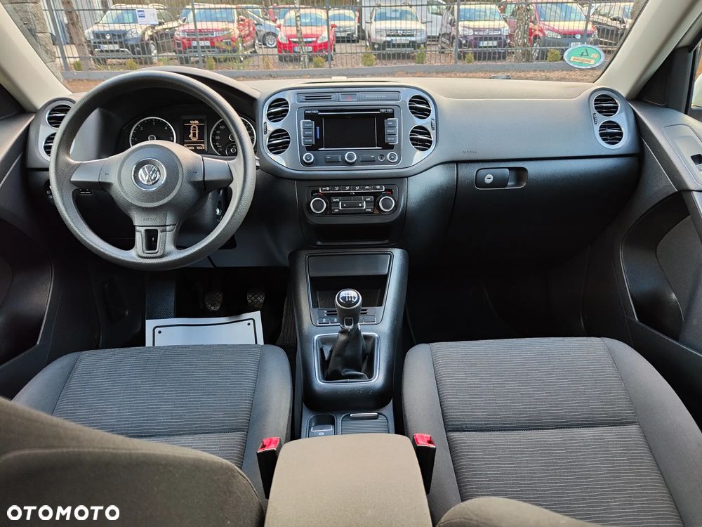 Volkswagen Tiguan 2.0 TDI DPF BlueMotion Technology Trend & Fun - 8