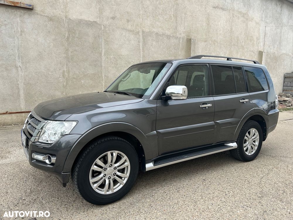 Mitsubishi Pajero 3.2 DI-D Instyle - 4