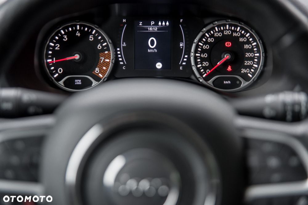Jeep Renegade 1.3 T-GDI Longitude - 28