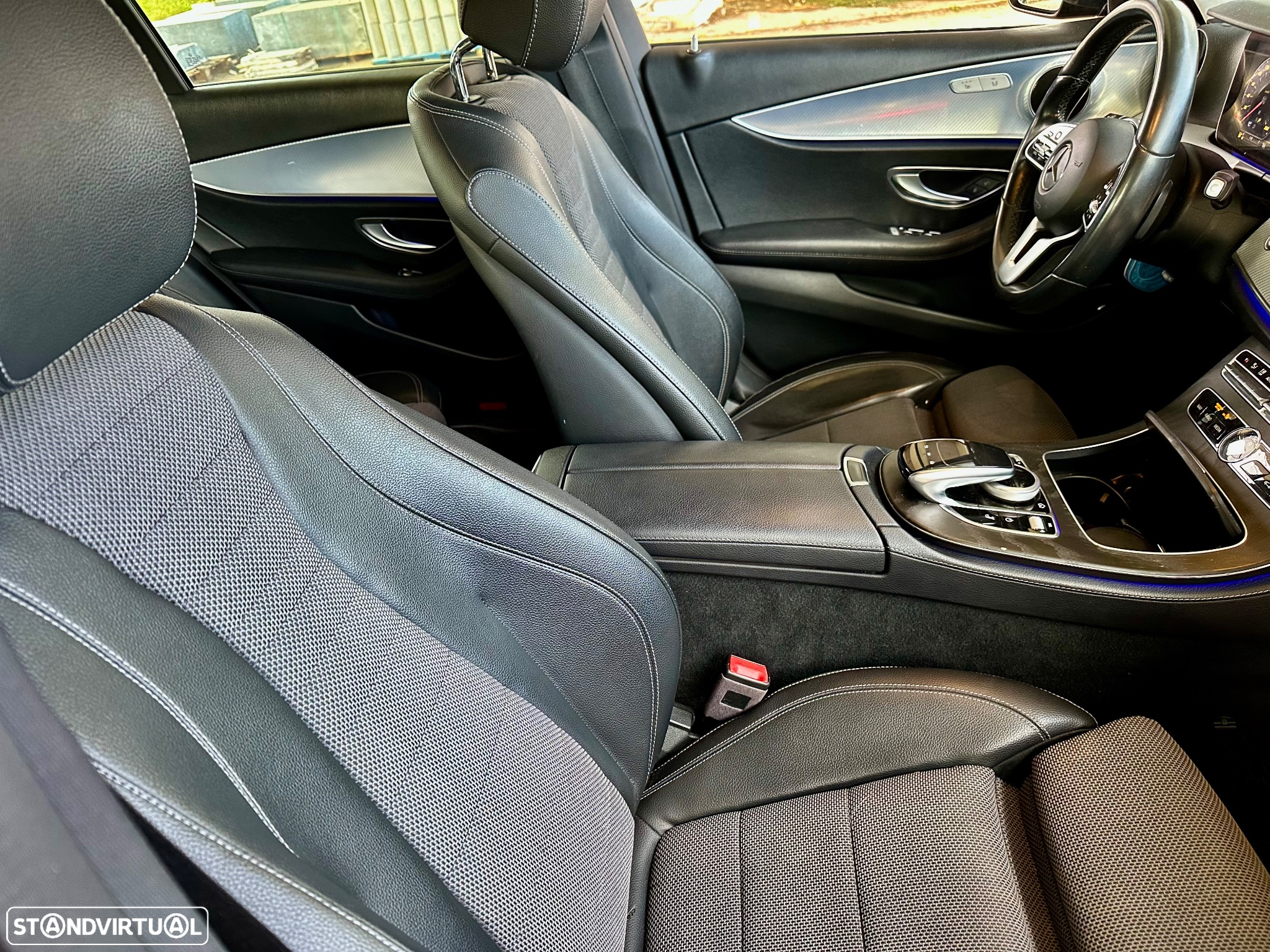 Mercedes-Benz E 200 d Exclusive - 22