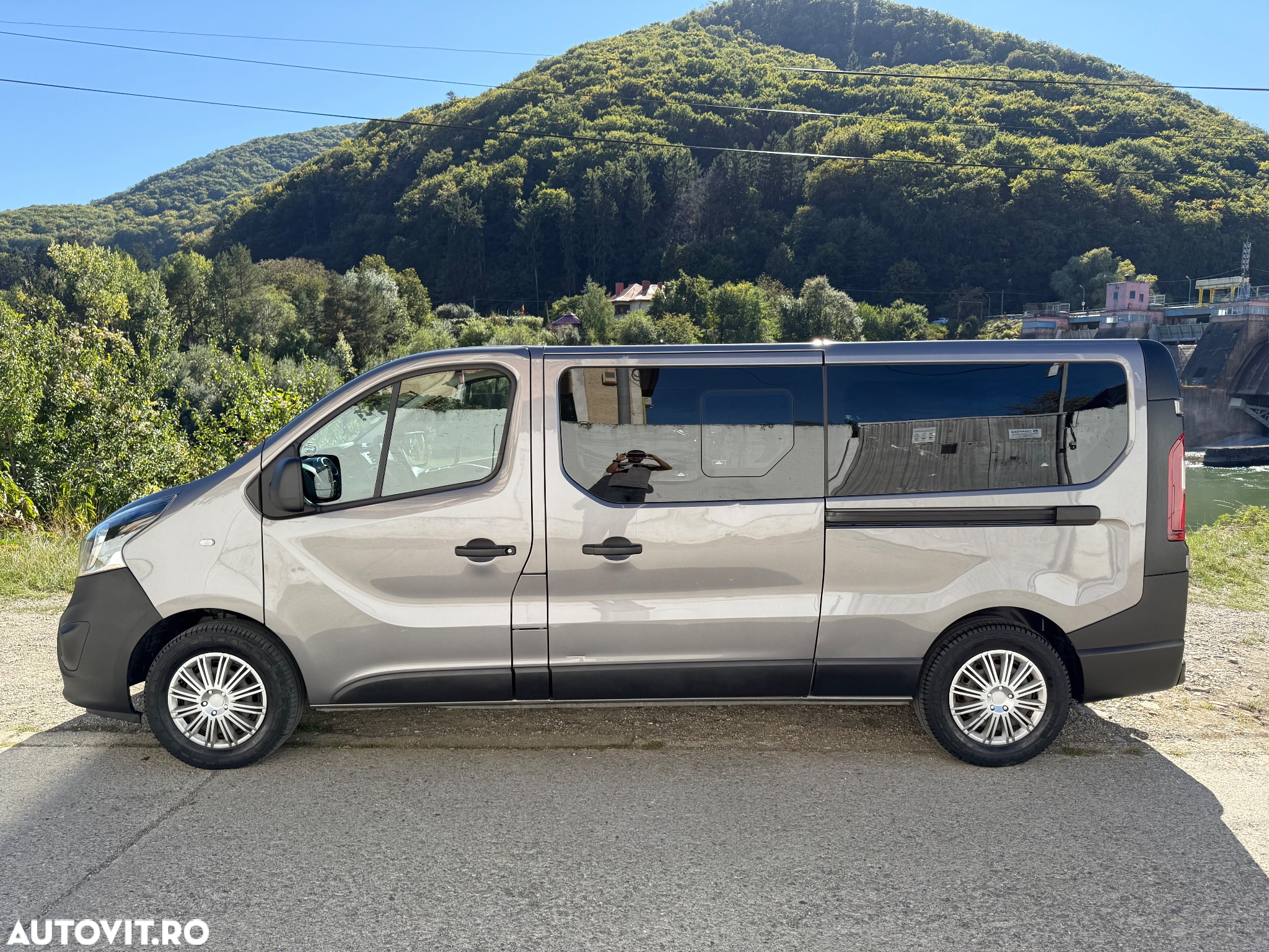 Opel Vivaro 1.6 TwinTurbo CDTI Life L1H1 2.7 t Start/Stop - 27